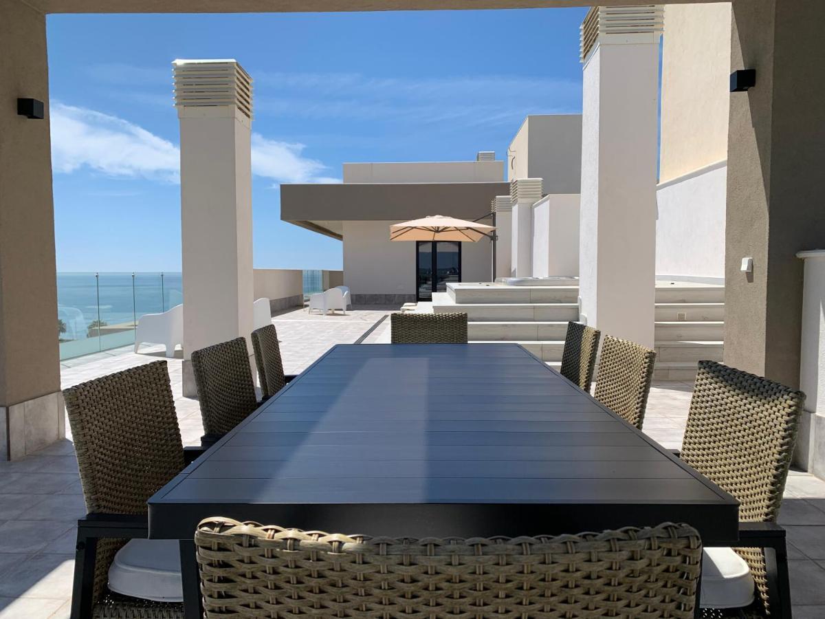 Апартаменти Penthouse With Wide Terrace Next To The Ocean Уельва Екстер'єр фото
